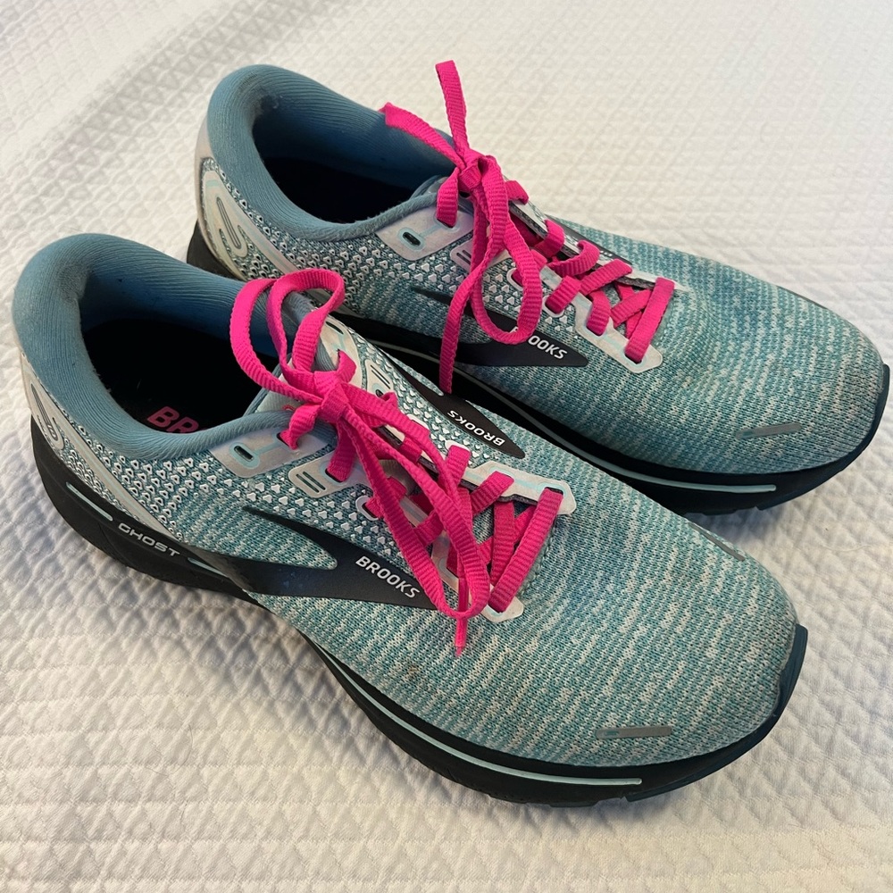 Brooks Ghost Running Shoes Size 8